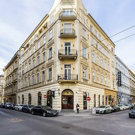 Central Premier Lejlighed Budapest